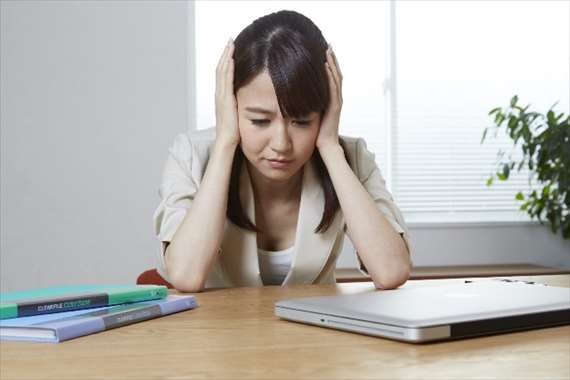 新卒女性が仕事辞めたいと思うのは情けないことではない